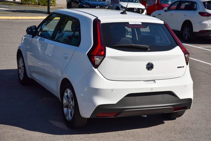 2022 MG MG3