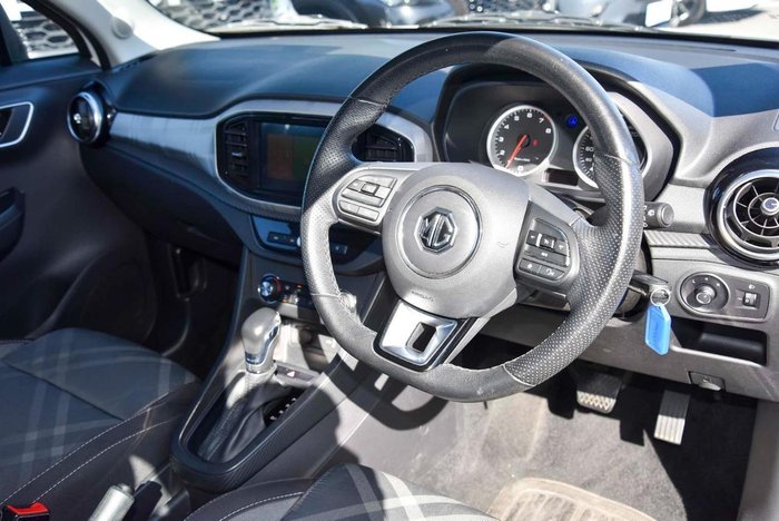 2022 MG MG3