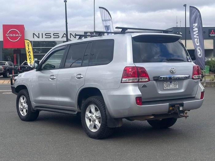 2011 Toyota Landcruiser GXL