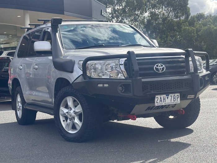 2011 Toyota Landcruiser GXL