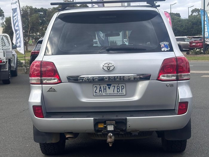 2011 Toyota Landcruiser GXL