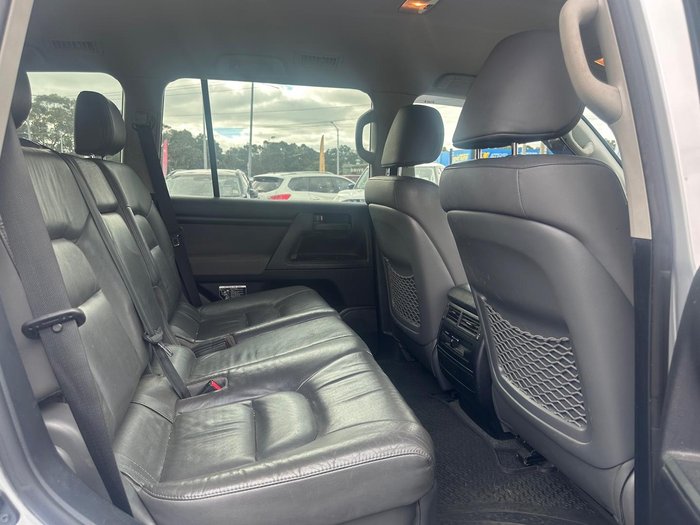 2011 Toyota Landcruiser GXL