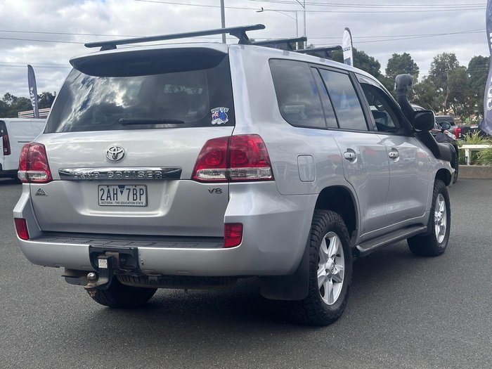 2011 Toyota Landcruiser GXL