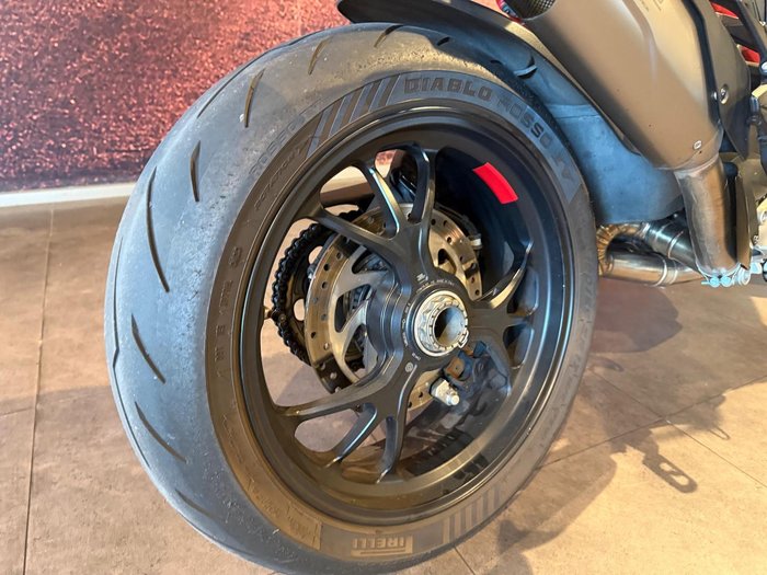 2022 Ducati Multistrada V4 Pikes Peak Multistrada Red