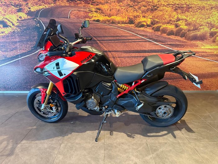 2022 Ducati Multistrada V4 Pikes Peak Multistrada Red