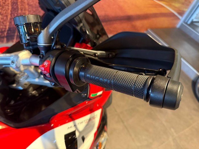 2022 Ducati Multistrada V4 Pikes Peak Multistrada Red