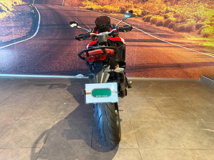 2022 Ducati Multistrada V4 Pikes Peak Multistrada Red