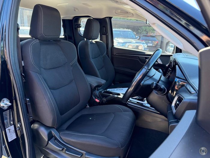 2022 Isuzu D-MAX LS-U