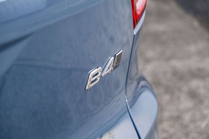 2023 Volvo XC40 Plus B4