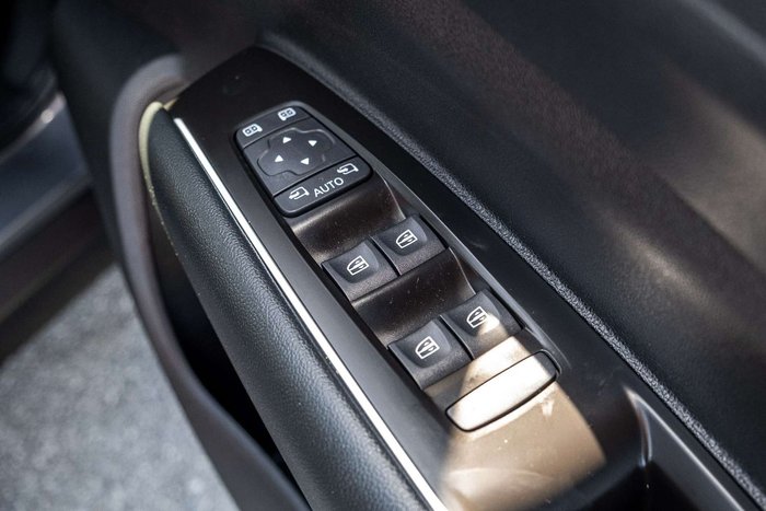 2023 Renault Koleos Life