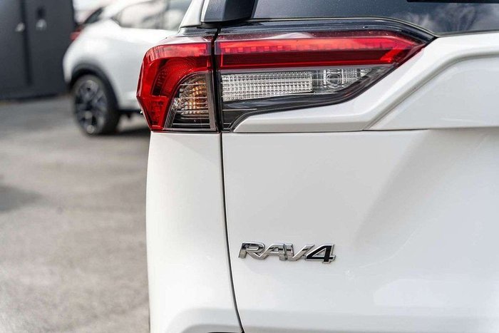 2024 Toyota RAV4 GX