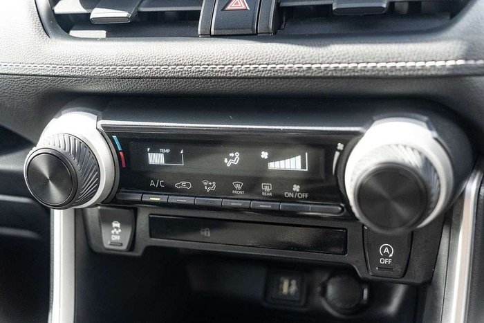 2024 Toyota RAV4 GX