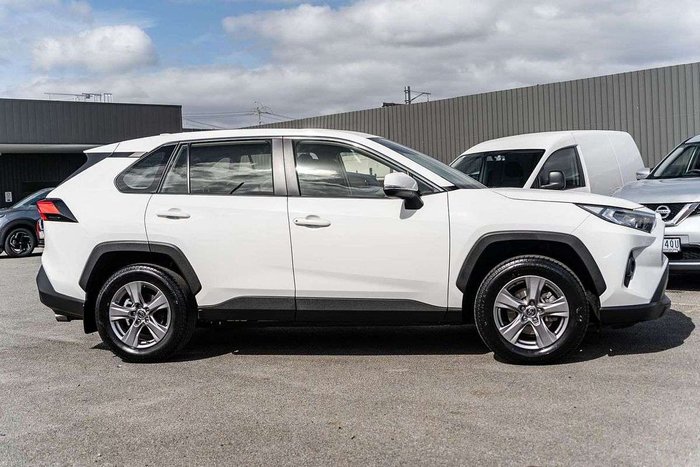 2024 Toyota RAV4 GX