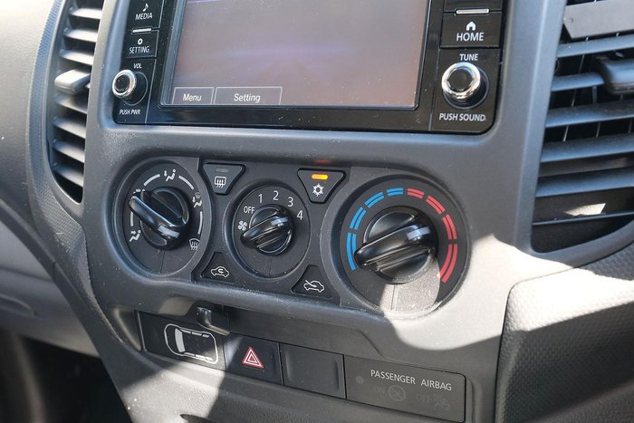 2018 Mitsubishi Triton GLX