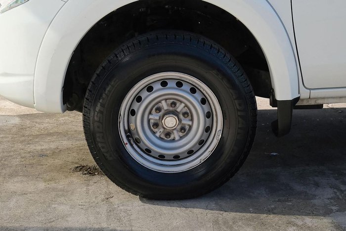 2018 Mitsubishi Triton GLX