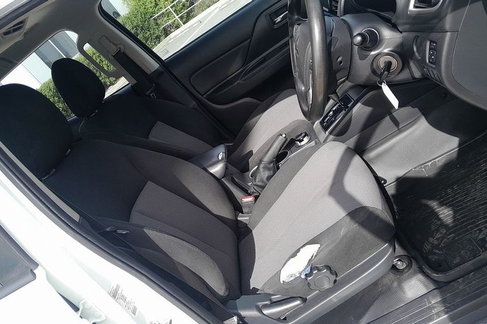2020 Mitsubishi Triton GLX+