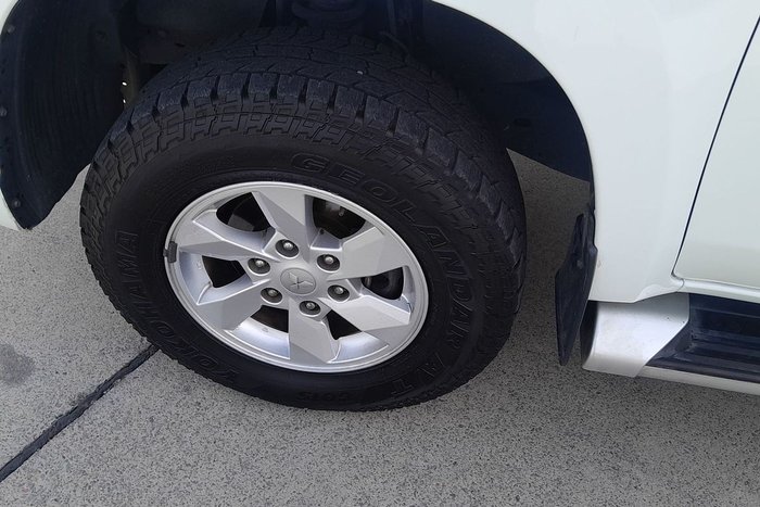 2020 Mitsubishi Triton GLX+
