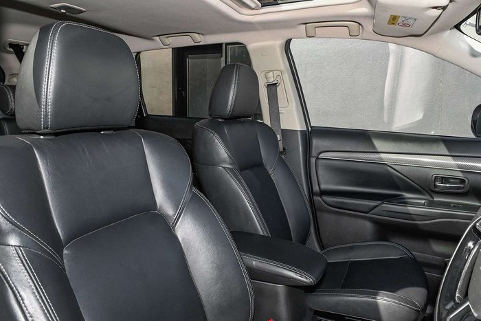 2018 Mitsubishi Outlander Exceed