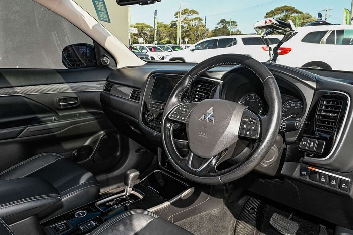 2018 Mitsubishi Outlander Exceed