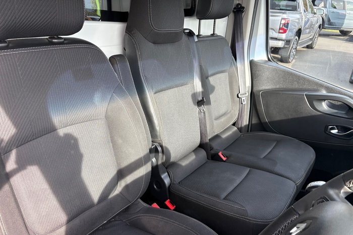 2022 Renault Trafic Premium 125kW