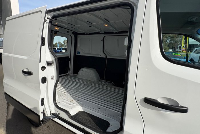 2022 Renault Trafic Premium 125kW