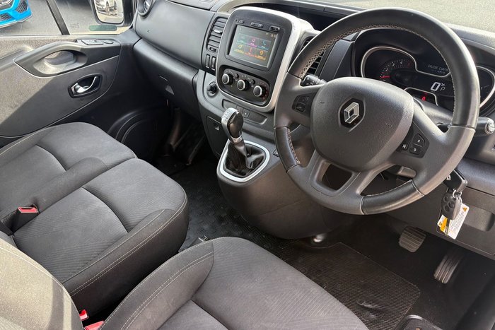 2022 Renault Trafic Premium 125kW