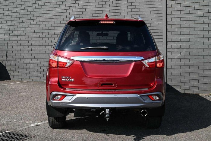 2018 Isuzu MU-X LS-T