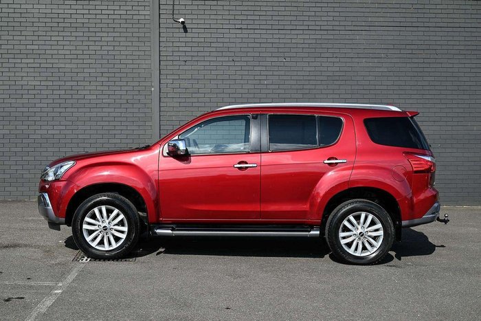 2018 Isuzu MU-X LS-T