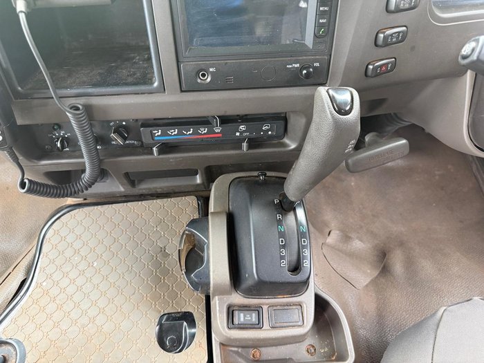 2015 Fuso Rosa WHITE