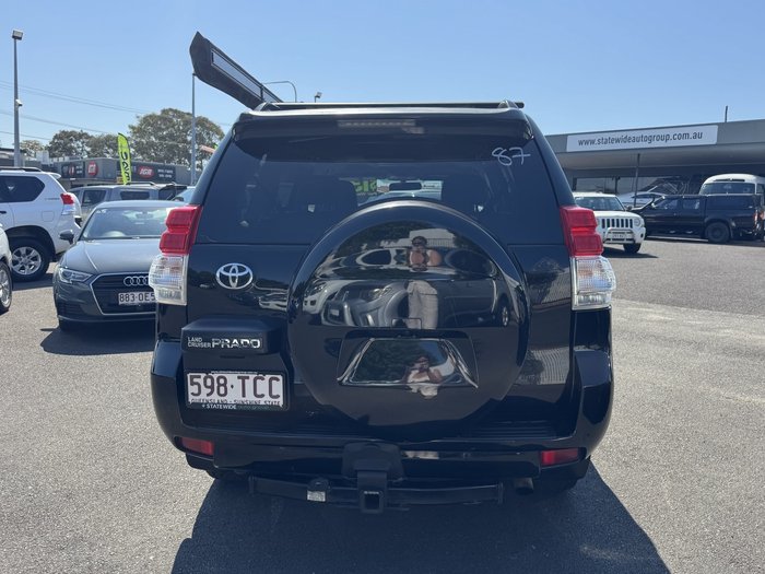 2013 Toyota Landcruiser Prado Altitude
