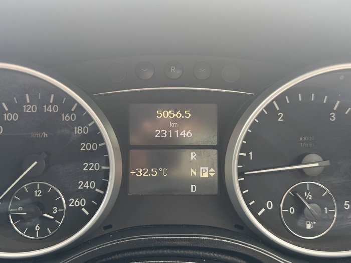 2010 Mercedes-Benz M-Class ML350 CDI BlueEFFICIENCY