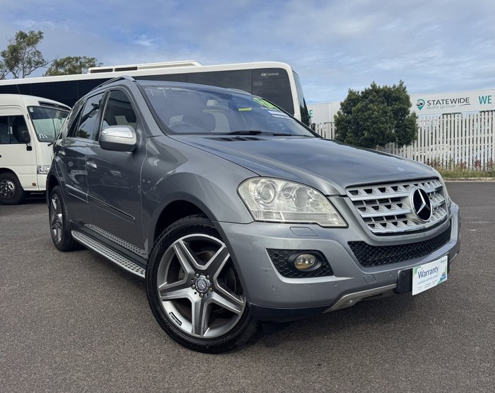 2010 Mercedes-Benz M-Class ML350 CDI BlueEFFICIENCY