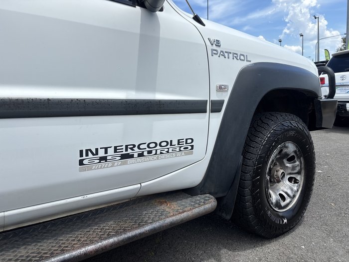 2010 Nissan Patrol DX