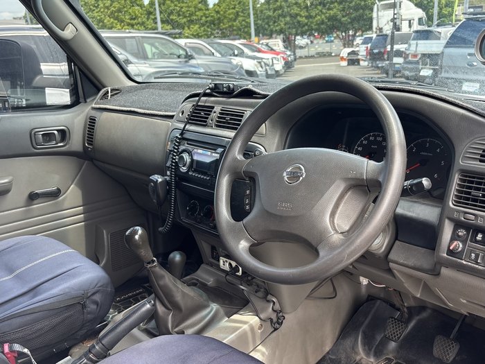 2010 Nissan Patrol DX