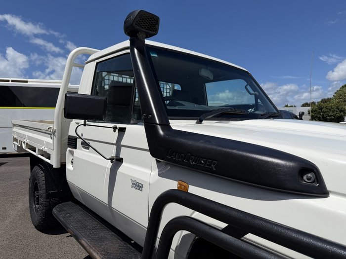 2015 Toyota Landcruiser Workmate