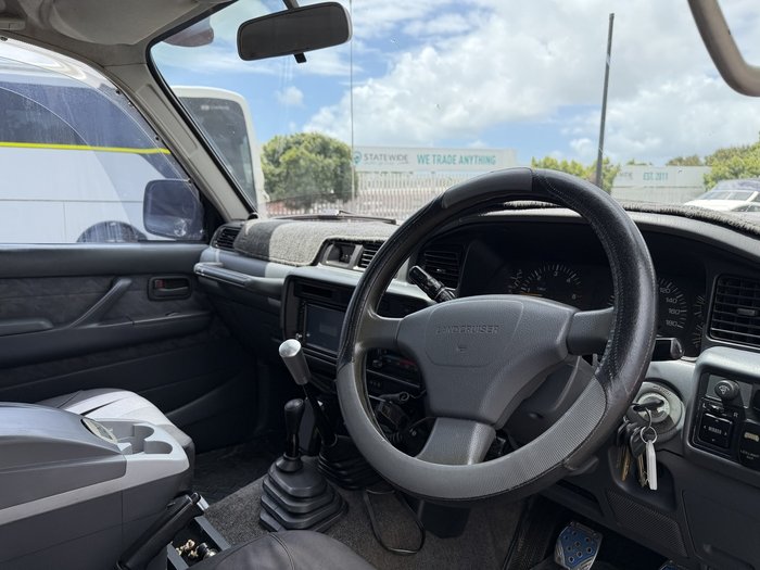 1995 Toyota Landcruiser DX (4x4)