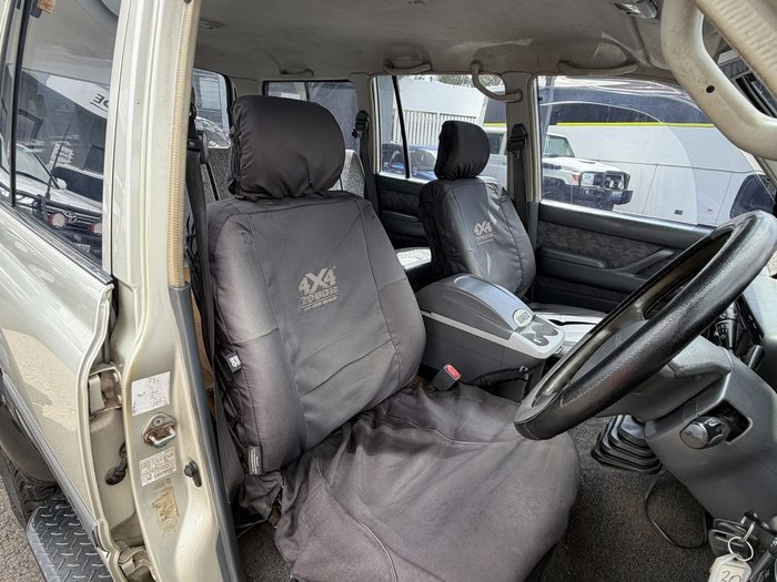 1995 Toyota Landcruiser DX (4x4)