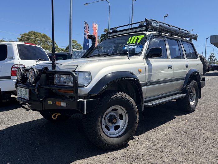 1995 Toyota Landcruiser DX (4x4)