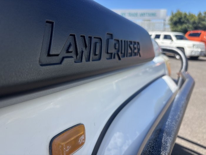 2011 Toyota Landcruiser GXL