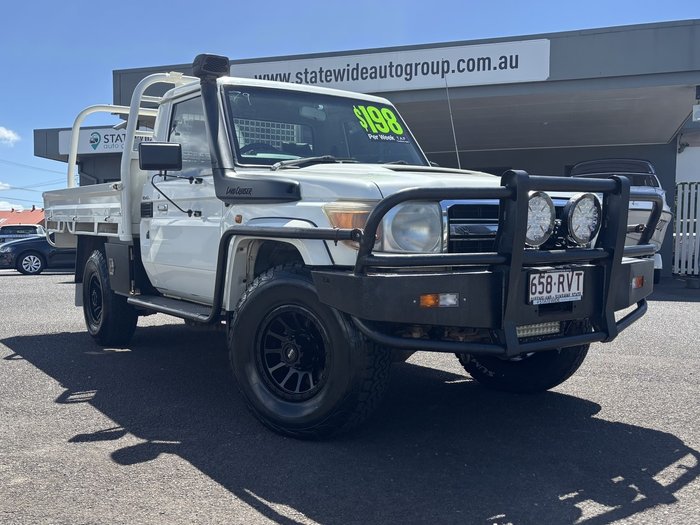 2011 Toyota Landcruiser GXL