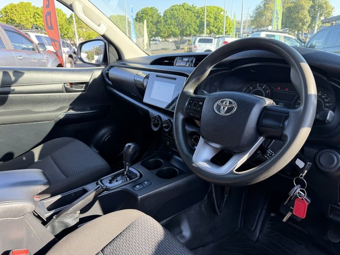 2016 Toyota Hilux Workmate