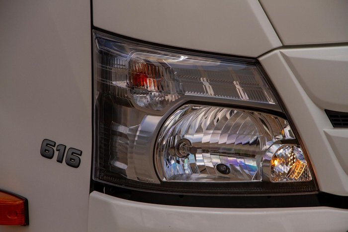 2025 Hino 300 Series 616 White