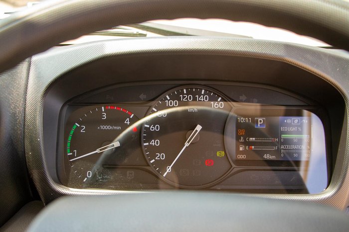 2025 Hino 300 Series 616 White