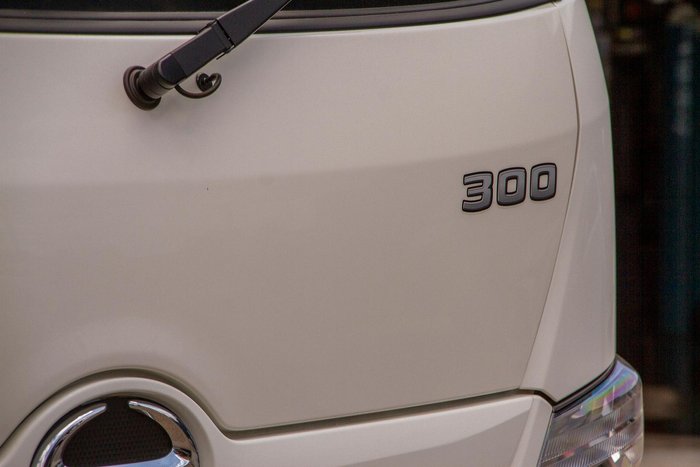 2025 Hino 300 Series 616 White