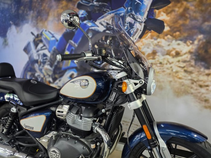 2025 ROYAL ENFIELD (SEE ALSO ENFIEL SUPER METEOR 650 BLUE/WHITE