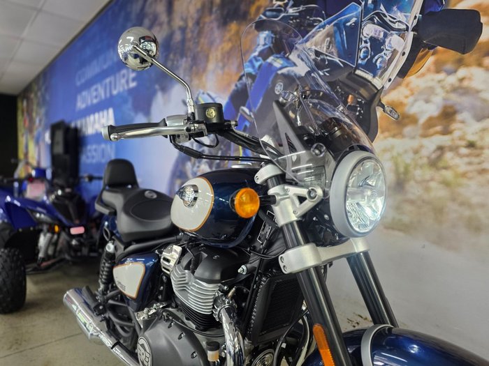 2025 ROYAL ENFIELD (SEE ALSO ENFIEL SUPER METEOR 650 BLUE/WHITE