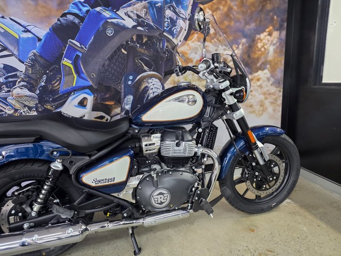 2025 ROYAL ENFIELD (SEE ALSO ENFIEL SUPER METEOR 650 BLUE/WHITE