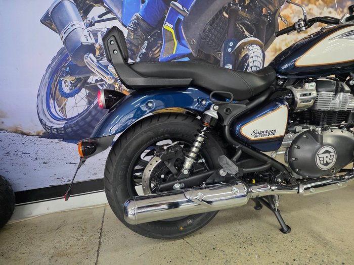 2025 ROYAL ENFIELD (SEE ALSO ENFIEL SUPER METEOR 650 BLUE/WHITE