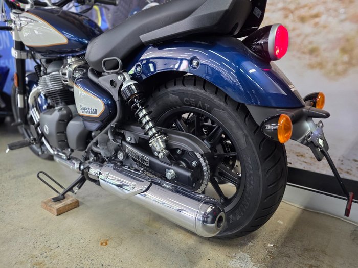 2025 ROYAL ENFIELD (SEE ALSO ENFIEL SUPER METEOR 650 BLUE/WHITE