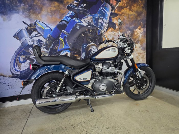 2025 ROYAL ENFIELD (SEE ALSO ENFIEL SUPER METEOR 650 BLUE/WHITE